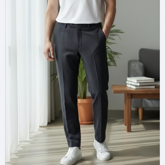 CALVIN KLEIN Black Jayden Skinny Fit Stretch Dress Pant. NWT. 33/32L - Picture 1 of 6